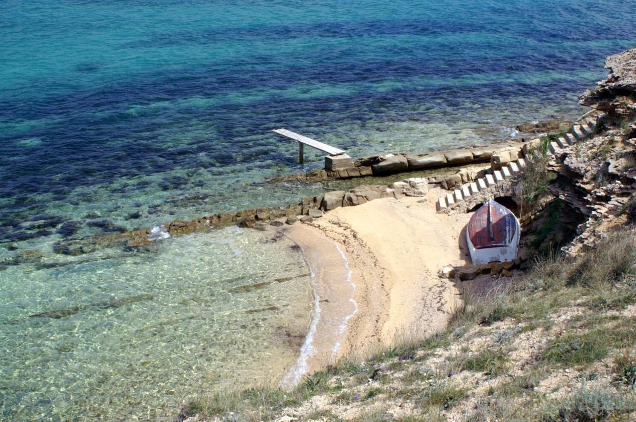 Apartments And Rooms By The Sea Pag - 21162 Pag Town Exterior photo